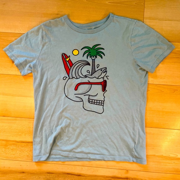 Old Navy Beach Skull Tee - Picture 1 of 3